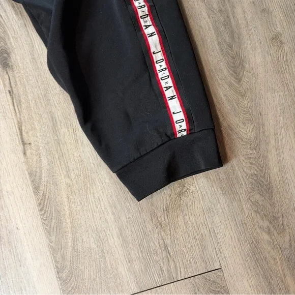 Jordan Track Pants Mens XL Black Tape Side Stripe Joggers Cuffed AQ2696-010 - Picture 4 of 12
